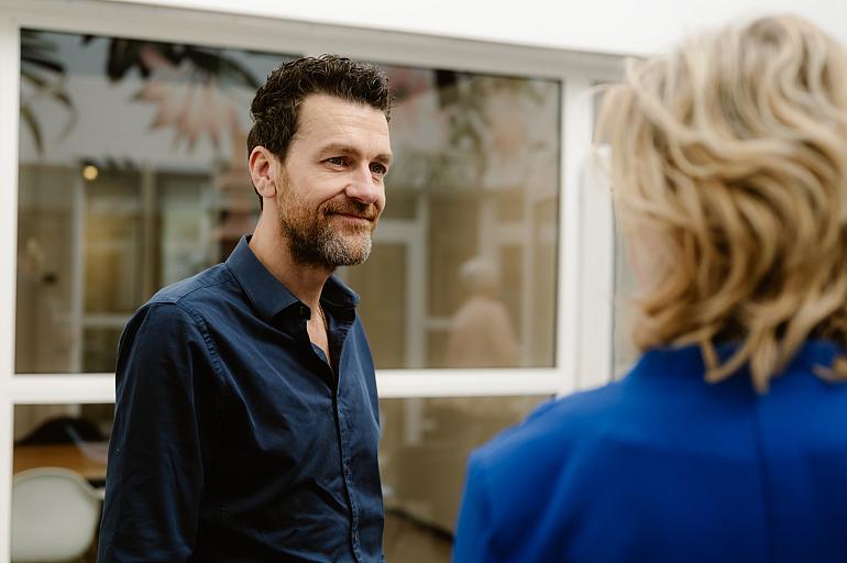 De invloed van amplitie op stressmanagement op de werkvloer